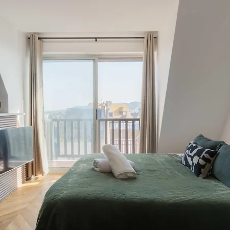 High-end 2 Bedroom Duplex With Parking Place Morny Appartement