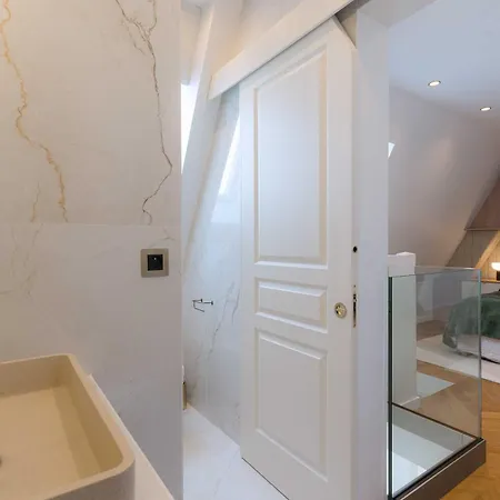 High-end 2 Bedroom Duplex With Parking Place Morny Apartment *