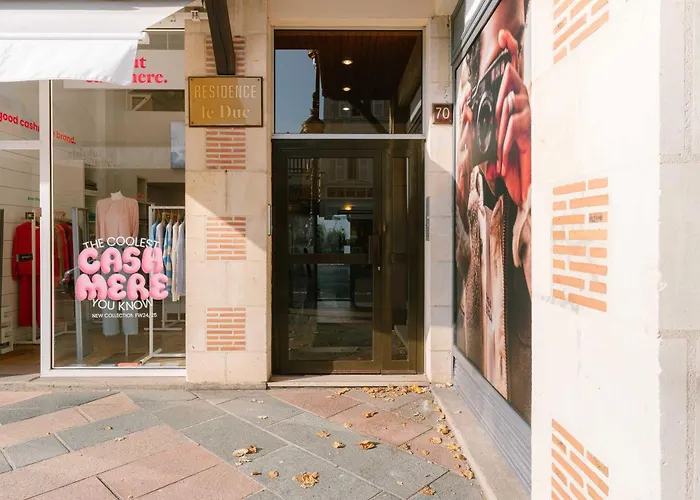 High-end 2 Bedroom Duplex With Parking Place Morny Διαμέρισμα *